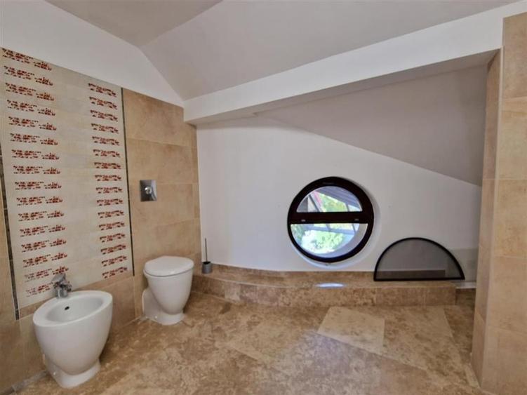 RECO Vila deosebita  in Santandrei cu teren generos - 21