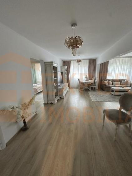 Apartament cu 4 camere decomandat, mobilat în Inel I