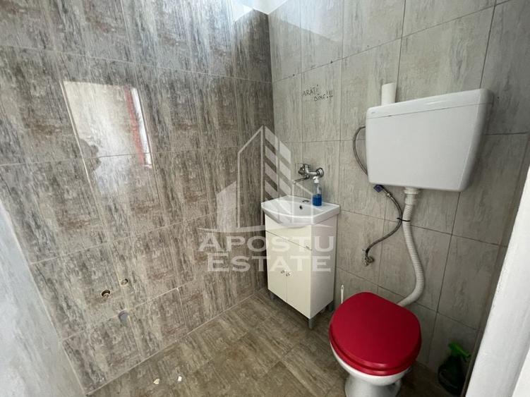 Spatiu comercial, 255 mp + curte betonata, Ronat - 10