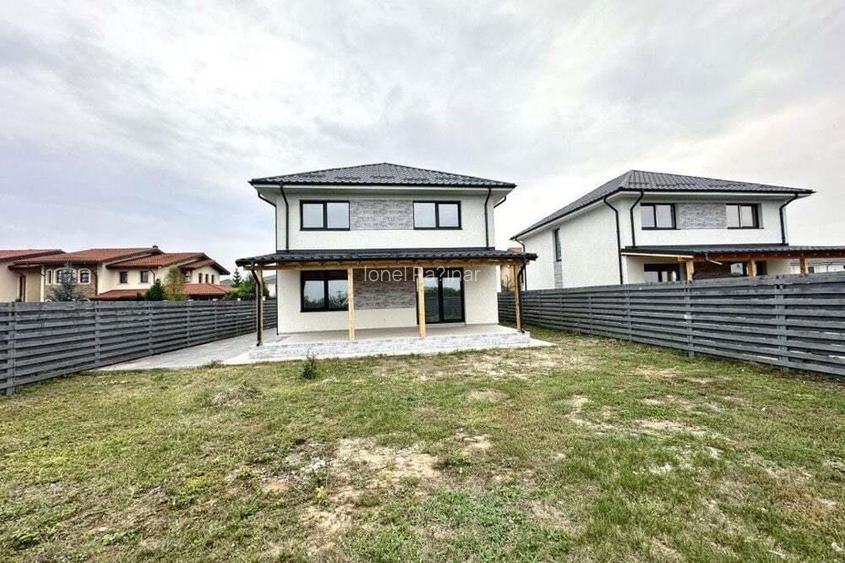 Vila noua, P+1E, Corbeanca, langa Paradisul Verde, comision 0