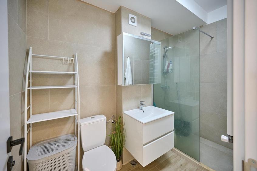 Apartamente cu vedere frontala la mare si parcare subterana in Alezzi Infinitty - 13