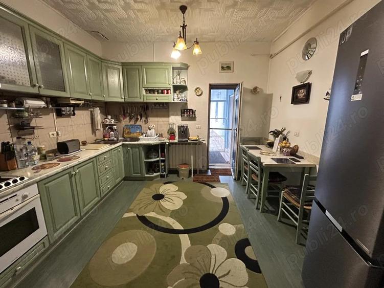 Vand casa mare, din caramida,situata in Parneava, st.972 mp, sc.230 mp - 7