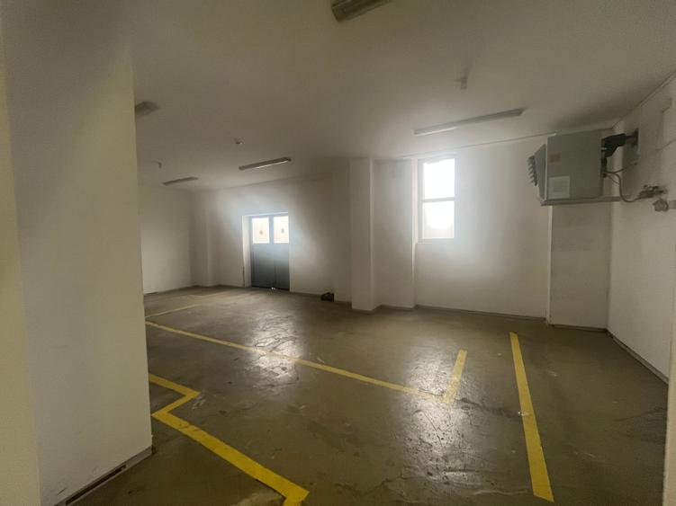 Reducere 10%!!! Proprietar - vand spatiu comercial Piatra Neamt, 840 mp - 19