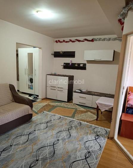 Apartament 2 camere etaj 5 cu lift Apartament 2 camere etaj 5 cu lift