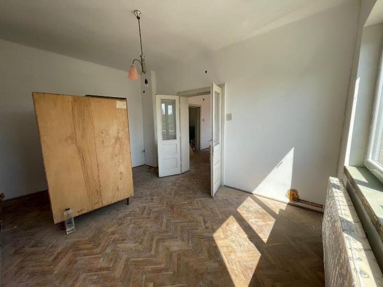 Casă ultracentrală pe str. Avram Iancu – 100 m de zona pietonală, investiție - 7