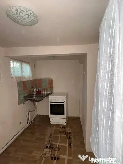 Vand casa cu 3 camere in cartierul Palas, Constanta - Constanta (Constanta) - 6