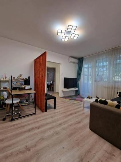 Ion Mihalache - Domenii - Piata Victoriei - Apartament 2 camere - renovat - - 13