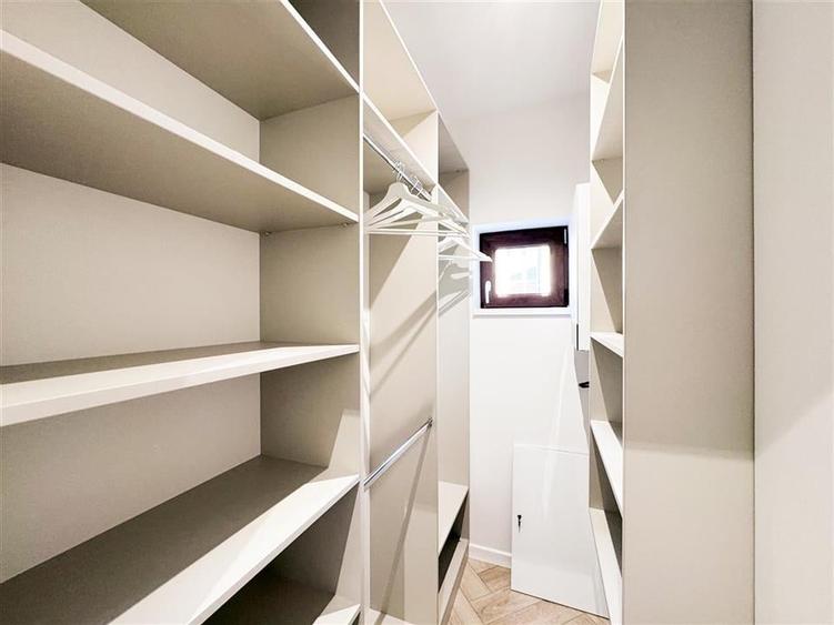 Apartament de inchiriat 5 camere Charles de Gaulle - 26