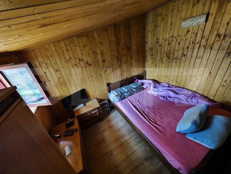 Casuta de vacanta in padure , zona Barnova - 6