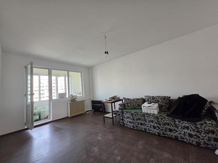 Titan Grigorescu la 3 minute de metrou et 6/10 dec 53mp intrare stradala - 6