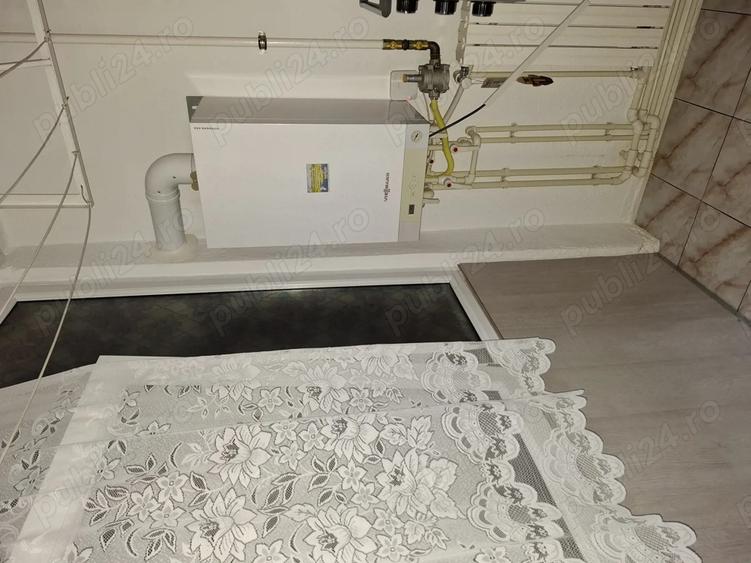 Vand apartament 2 camere decomandat zona Anda, detalii intre orele 16.00 - 19.00 - 2