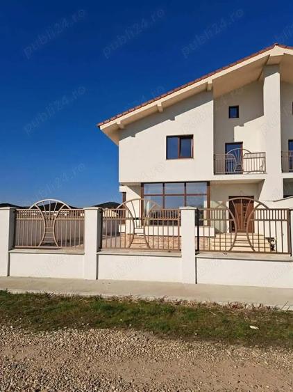 Casa de vanzare 4 camere , zona Martinesti , P+E ,158.000 euro negociabil - 20