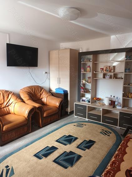 Inchiriez casa valu traian - 1