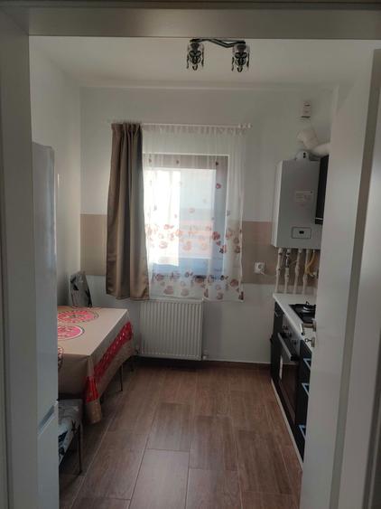 Inchiriez garsoniera Sanpetru Residence - 8