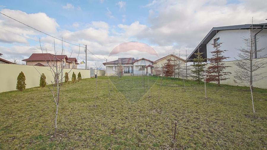 Casa single pe un nivel, constructie premium-Cartier Izvor, Tarlungeni - 4