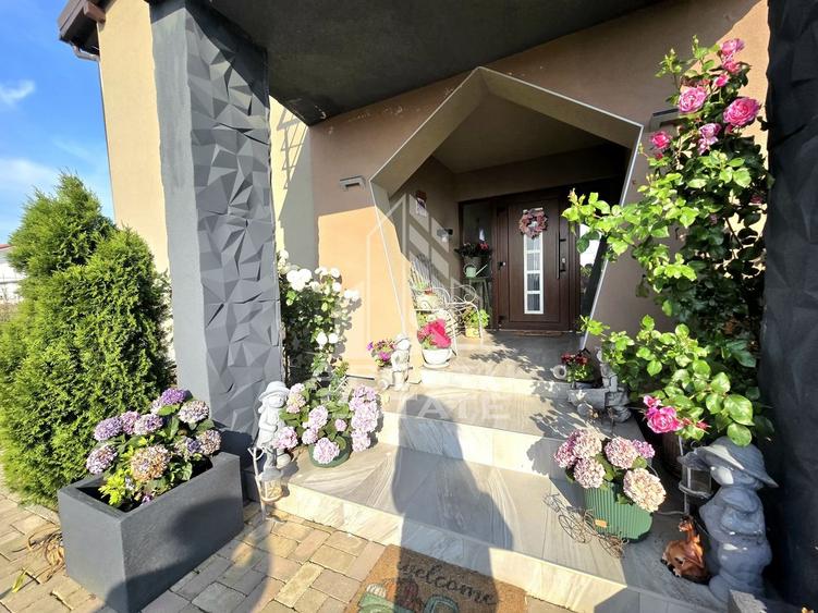 Casa individuala cu teren de 700 mp, Sag - 33