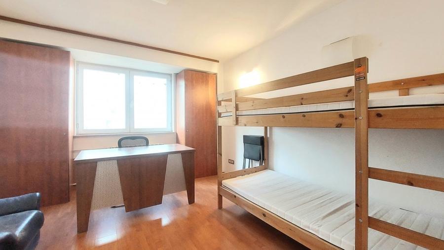 Ap. 3 camere, 90 mp, GARAJ propriu, Cernauti - bl. ANL, COMISION 0% - 13