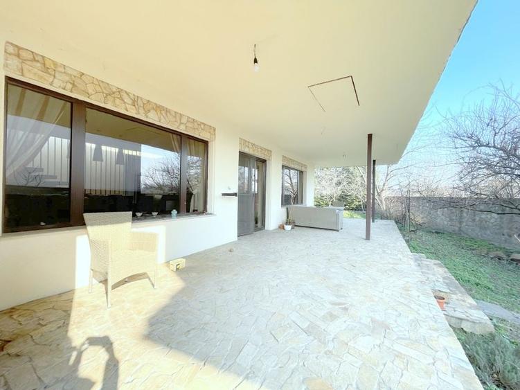 Casa individuala - zona Mehala - 25