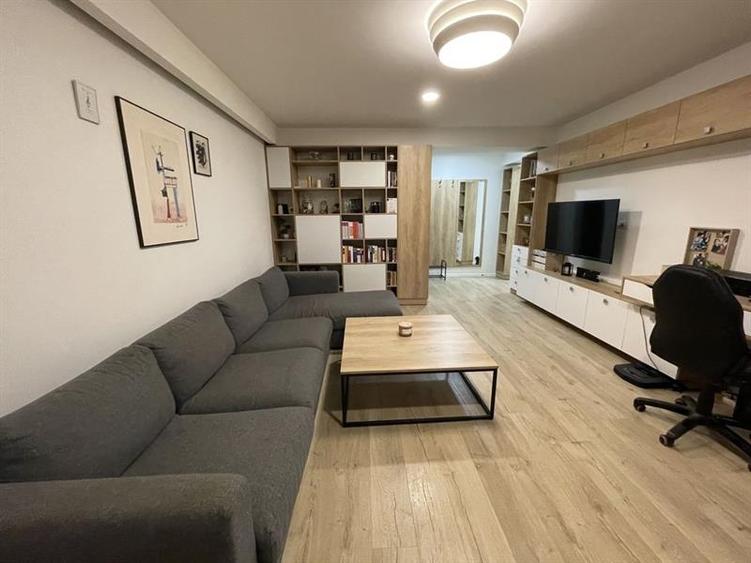 Apartament cu 2 camere decomandat în Cornitoiu
