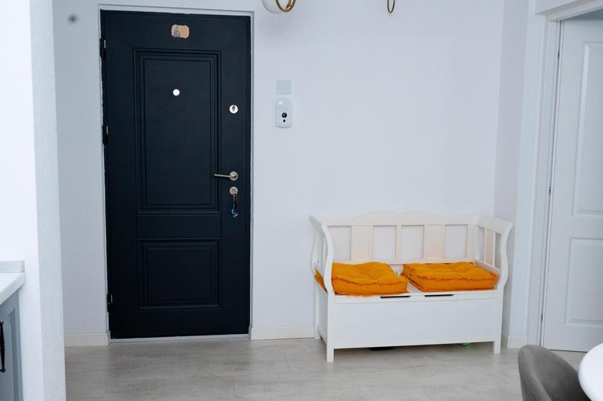 2 camere Eremia , RENOVAT / mobilat / utilat , finisaje superioare ! - 14