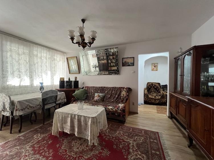 Vanzare apartament 2 camere Stefan cel Mare Lizeanu - 1