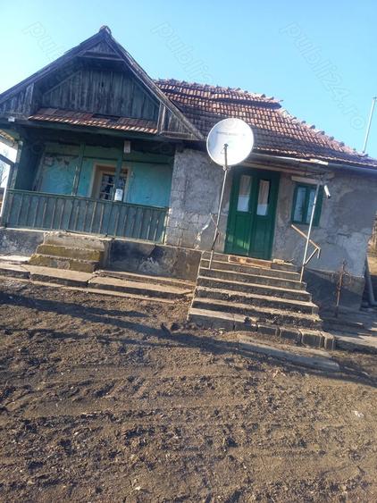 casa la tara de vanzare - 2