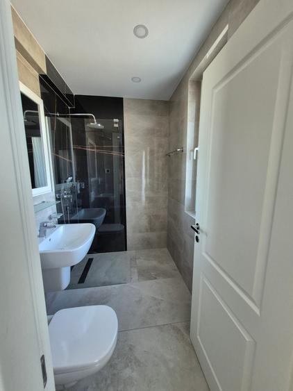 Vila individuala in complex,mobilata,  incalzire in pardoseala , teren 400 mp - 27