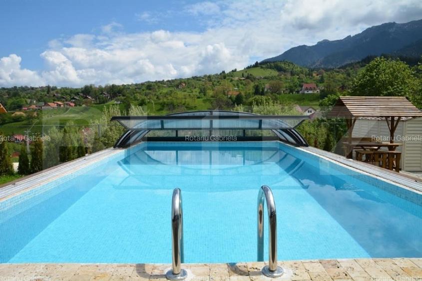 Casă individuală cu 10 camere cu Piscina în Bran