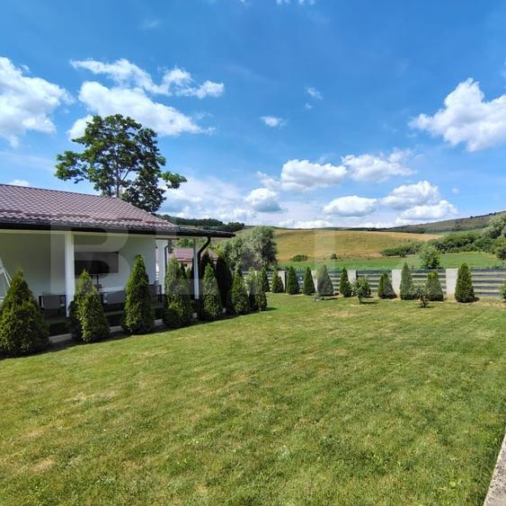 Casă individuală cu 4 camere cu Teren 1400 Mp în Suatu