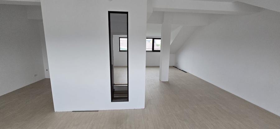 Casă cu 4 camere cu Teren 227 Mp în Central