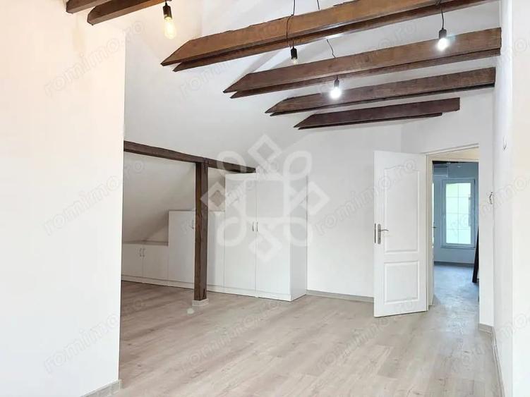 Apartament cu 3 camere decomandat în Centura