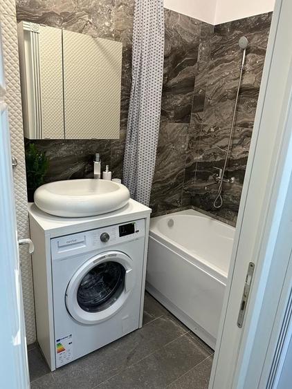 Apartament cu 2 camere decomandat în Lunca Cetățuii