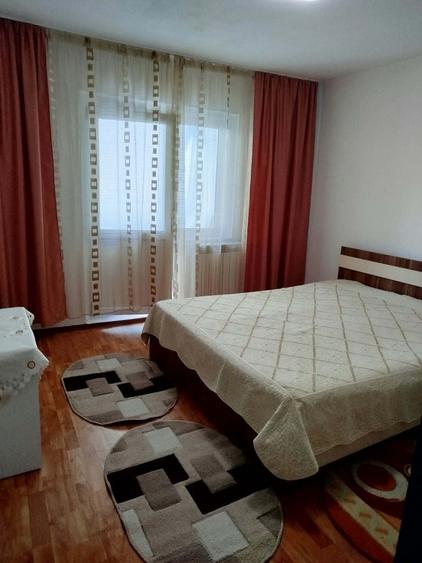 Apartament cu 2 camere decomandat în Exterior Vest