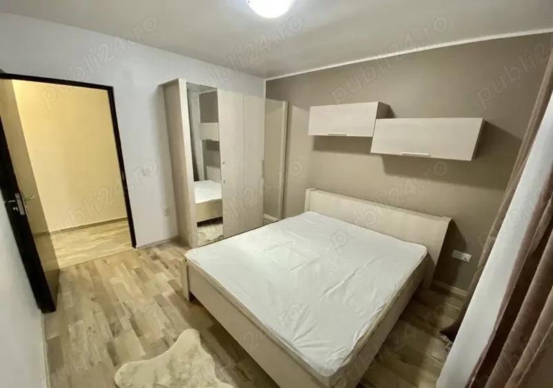 Apartament cu 2 camere semidecomandat, mobilat în Craiter
