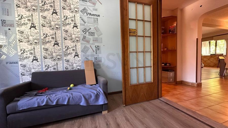 Apartament cu 4 camere semidecomandat în Alba Iulia