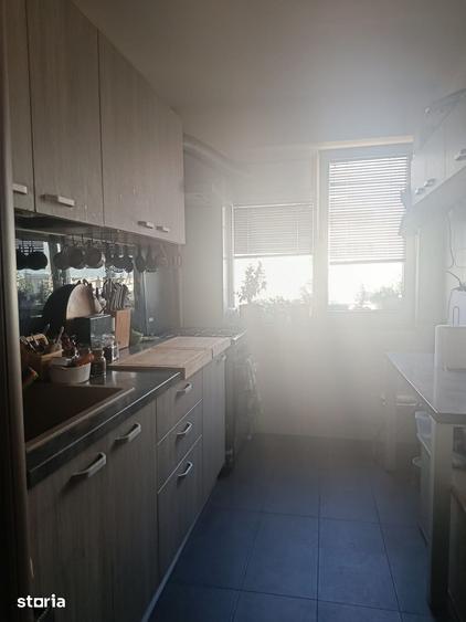 Apartament cu 3 camere în 1 Mai