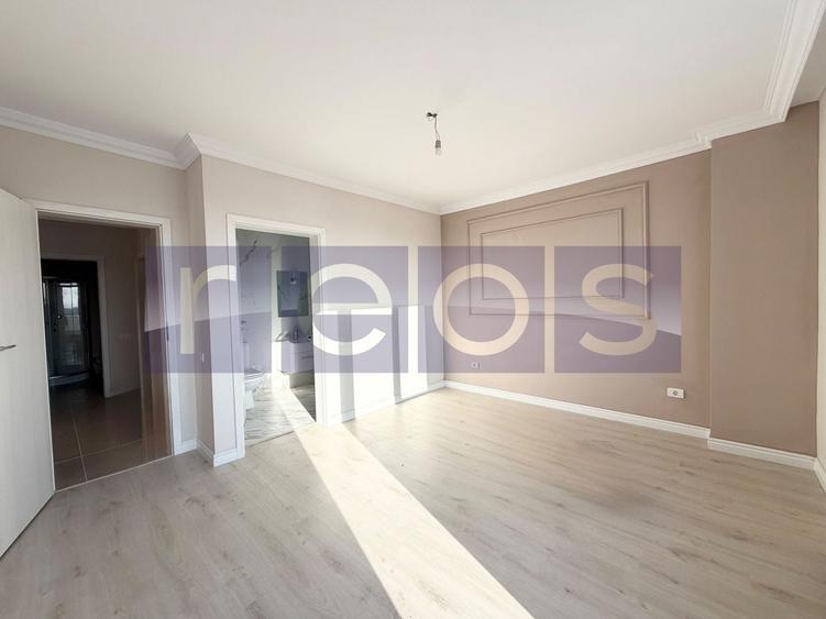 Apartament cu 3 camere decomandat în Colentina