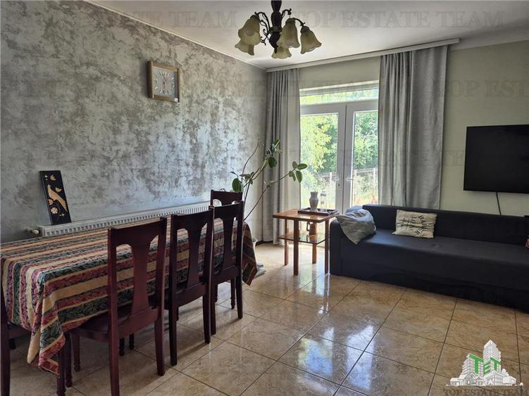 Casă individuală cu 6 camere cu Teren 3000 Mp în Palazu Mare