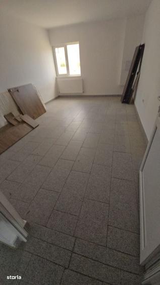 Spațiu comercial, de 162 mp, în Central