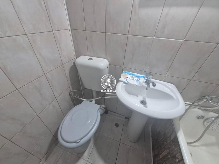Apartament cu 2 camere decomandat în Alexandru cel Bun