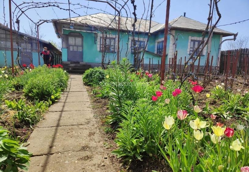 Casă de vânzare în comuna Perișor, județul Dolj