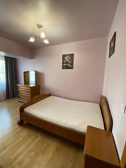 Apartament cu 3 camere decomandat în Nicolae Grigorescu