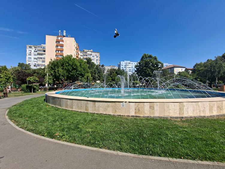 Iulius Mall- Dacia - 1