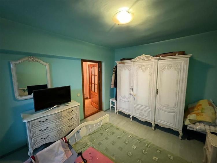 Apartament 3 camere, etaj 5, zona ultracentrala - mobilat - utilat - 9