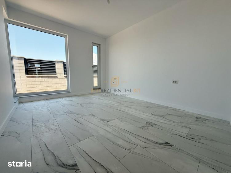 Casă cu 3 camere cu Teren 350 Mp în Vidra