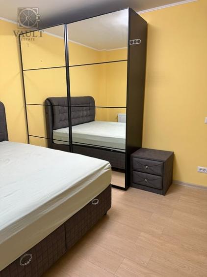 APARTAMENT 3 CAMERE-13 SEPTEMBRIE-CENTRALA-2 BAI-BLOC REABILITAT-HOL H - 18