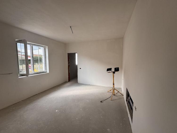 Individuala Sag,4 Camere,2 Bai,Terasa Acoperita,Teren Generos - 10