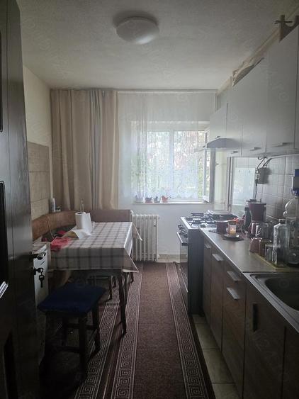 Apartament 2 camere Decomandat - 10