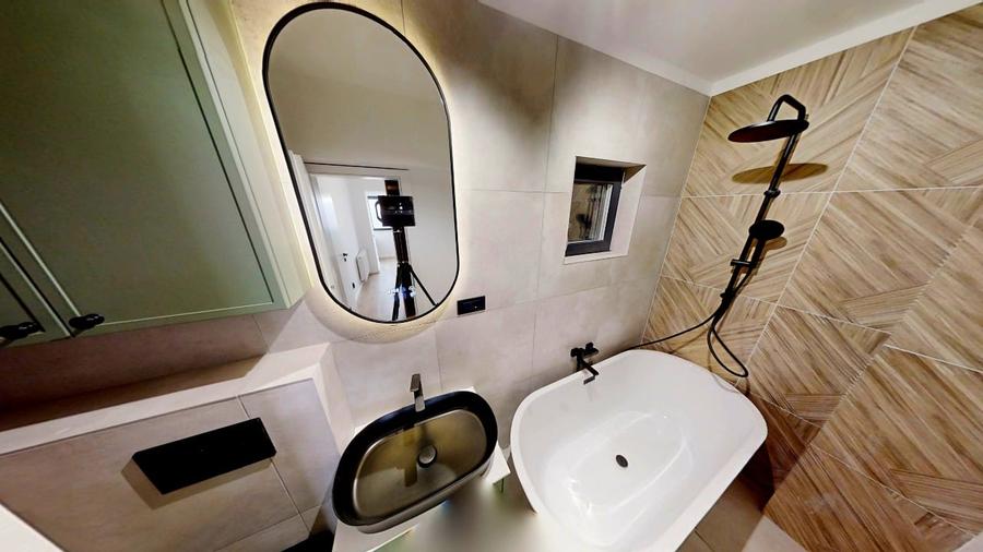 Apartament recent renovat-Ultrafinisat-110mp-4 camere - 12