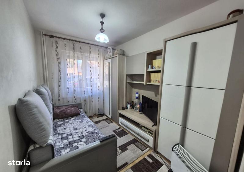 Apartament 2 camere Zona Intim, parter - 5
